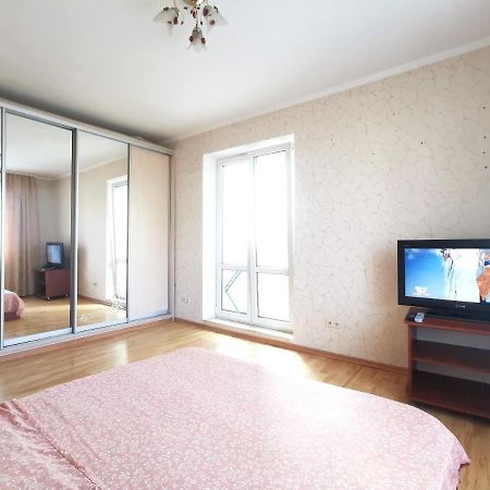 Lavina Mall Apartments 4 Soumy Extérieur photo